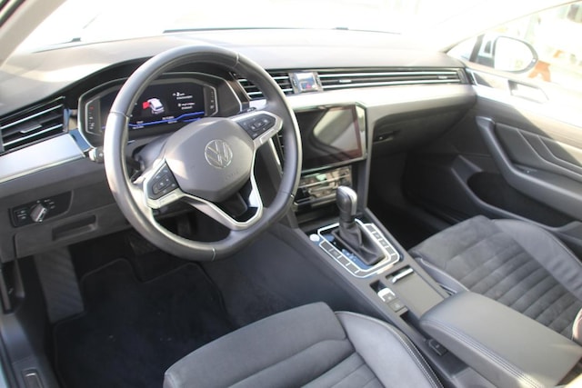 Volkswagen Passat 1.5 TSI DSG Variant