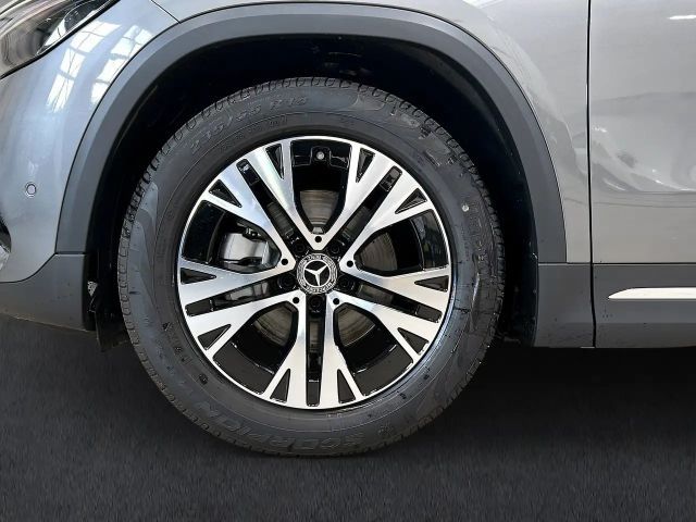 Mercedes-Benz GLA 200 Progressive