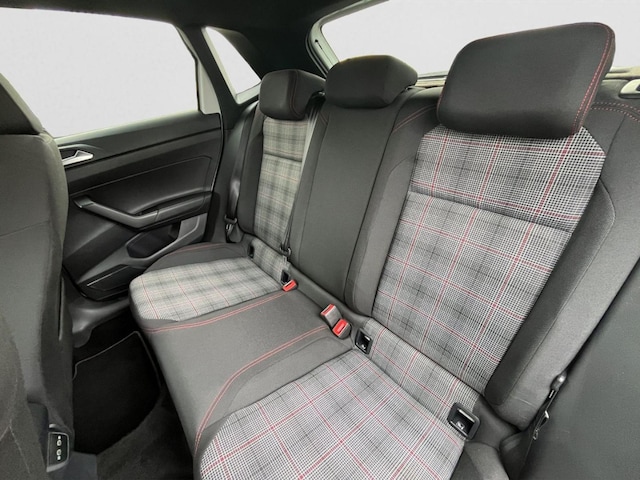 Volkswagen Polo 2.0 TSI DSG GTI