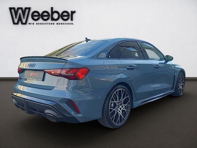 Audi RS3 Quattro S-Tronic Sedan