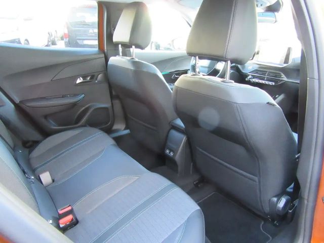 Peugeot E-2008 Allure Pack