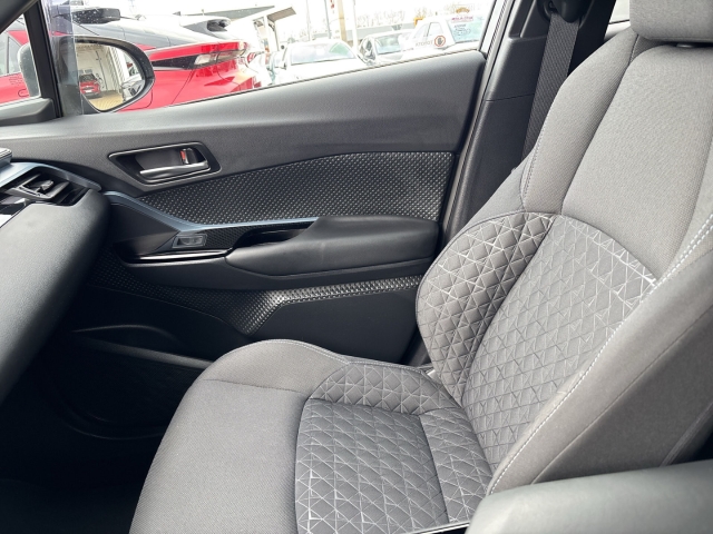 Toyota C-HR 5-deurs Team D