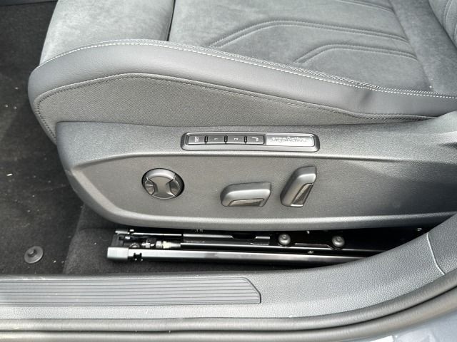 Volkswagen Golf 1.5 eTSI DSG Style Variant