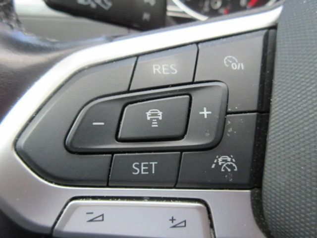 Volkswagen Passat 2.0 TDI Business DSG Variant