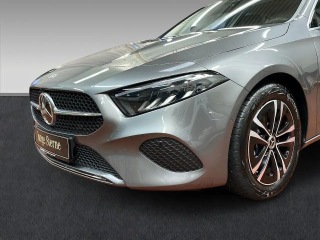 Mercedes-Benz A 200 Progressive