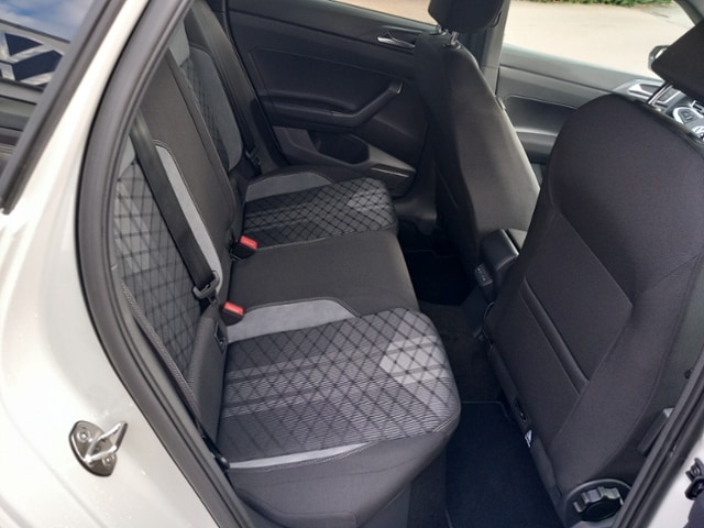 Volkswagen Polo 1.0 TSI DSG R-Line