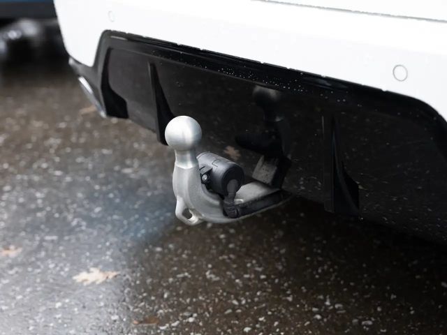 BMW 320 320d M-Sport Touring xDrive