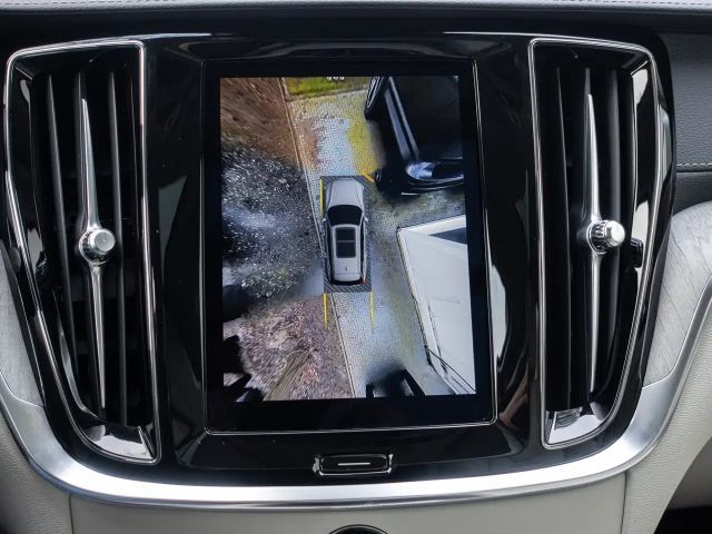 Volvo V60 Cross Country AWD Ultimate