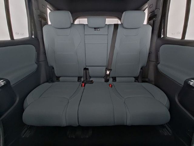 Mercedes-Benz EQB 250