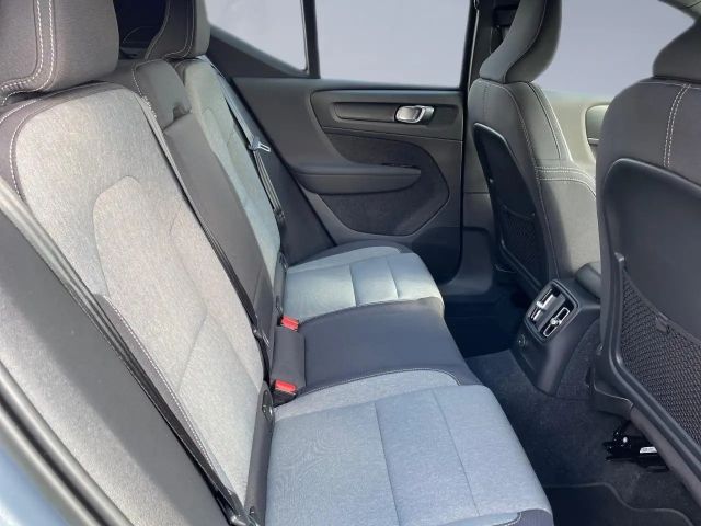 Volvo XC40 Dark Plus T4