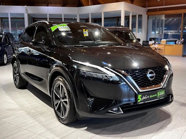 Nissan Qashqai DIG-T Tekna