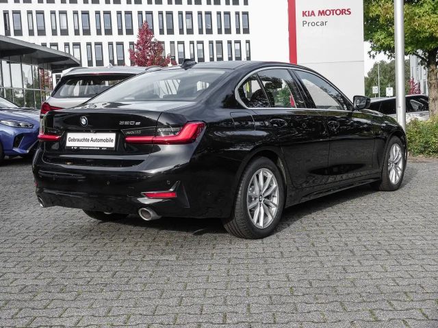 BMW 320 320e Advantage pakket Sedan