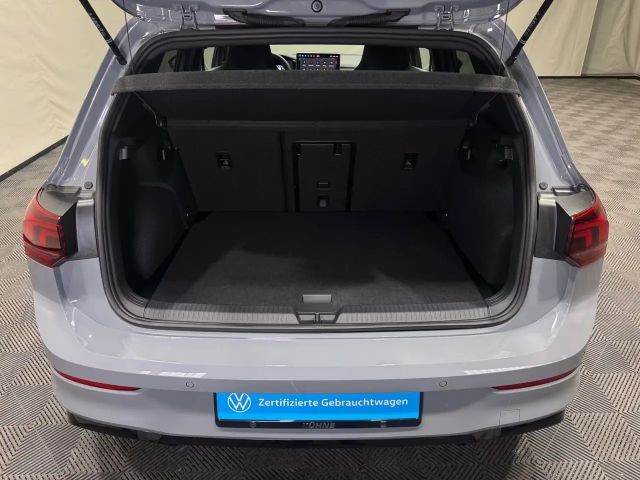 Volkswagen Golf 1.5 eTSI DSG R-Line