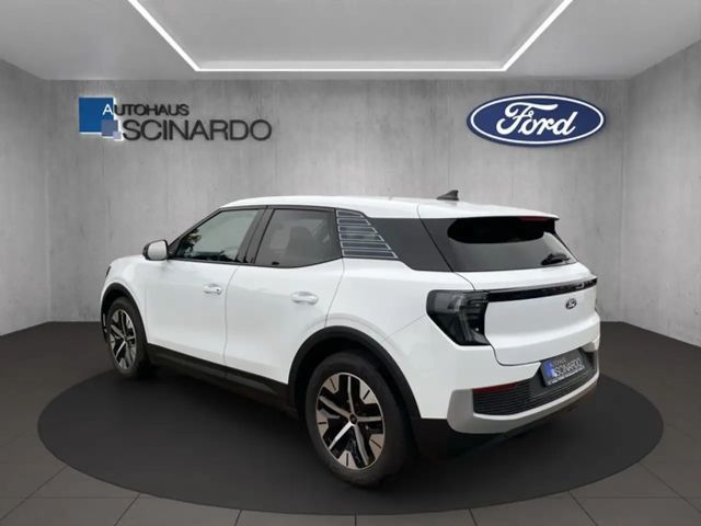 Ford Explorer RWD