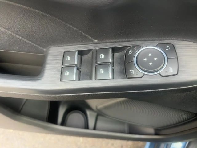 Ford Kuga Plug in Hybrid ST Line X