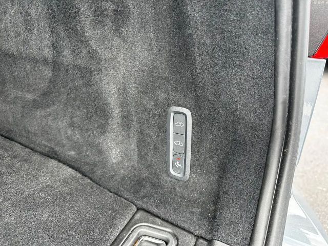 Volvo XC60 AWD Plus T6