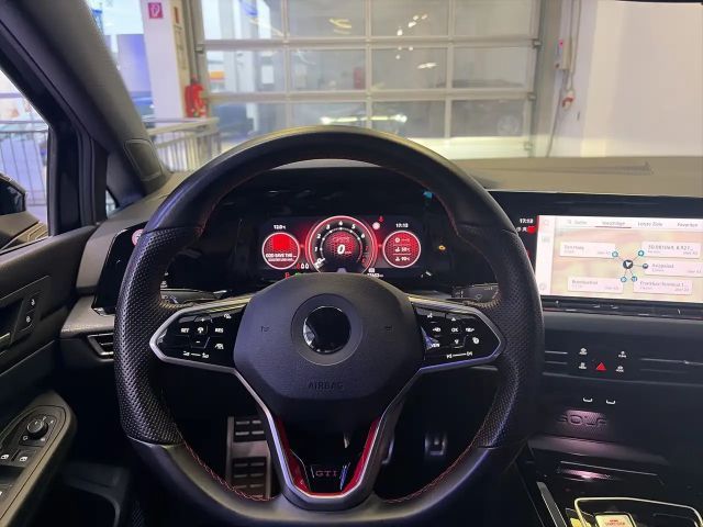 Volkswagen Golf 2.0 TSI DSG GTI