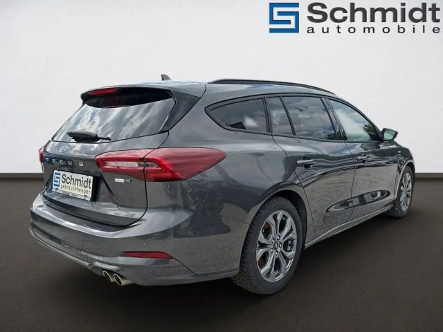 Ford Focus ST Line Wagon