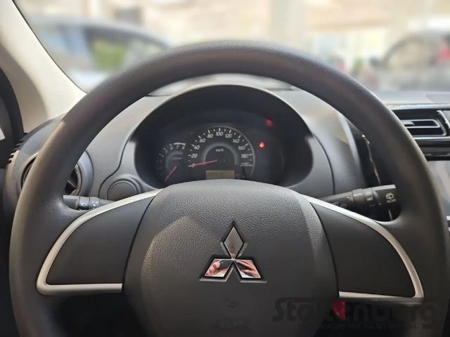 Mitsubishi Space Star Star