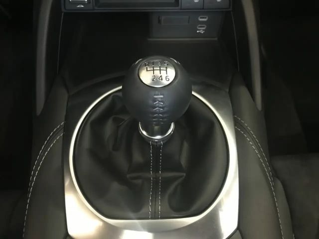 Mazda MX-5 Homura SkyActiv