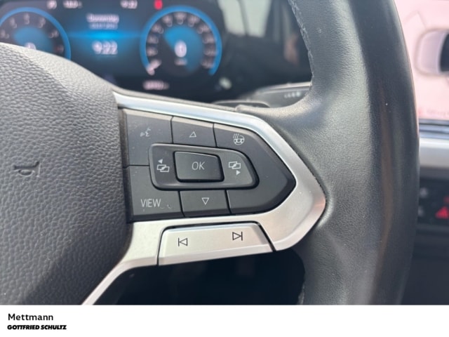 Volkswagen Golf DSG Life Variant e-Golf