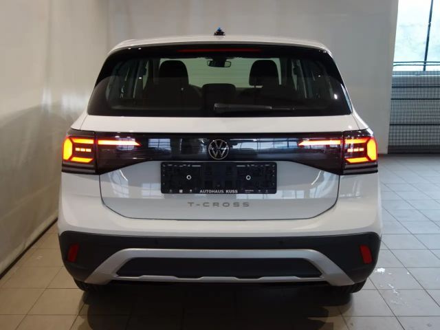 Volkswagen T-Cross 4Me TSI