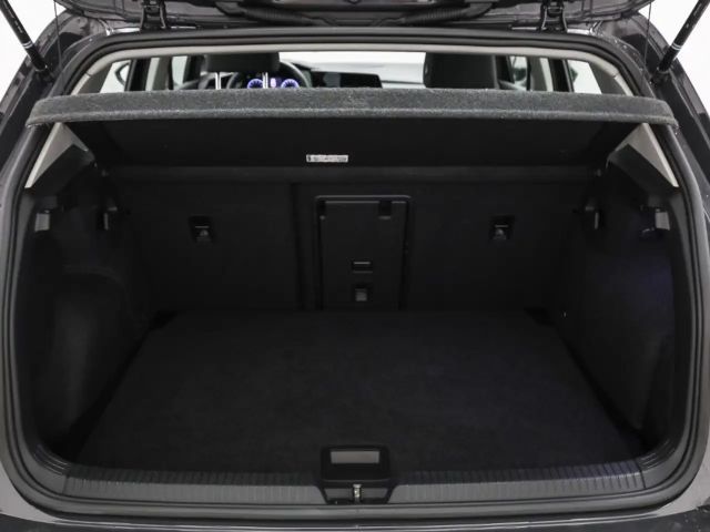 Volkswagen Golf 1.0 TSI Life