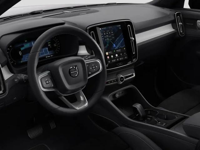 Volvo XC40 Dark Plus