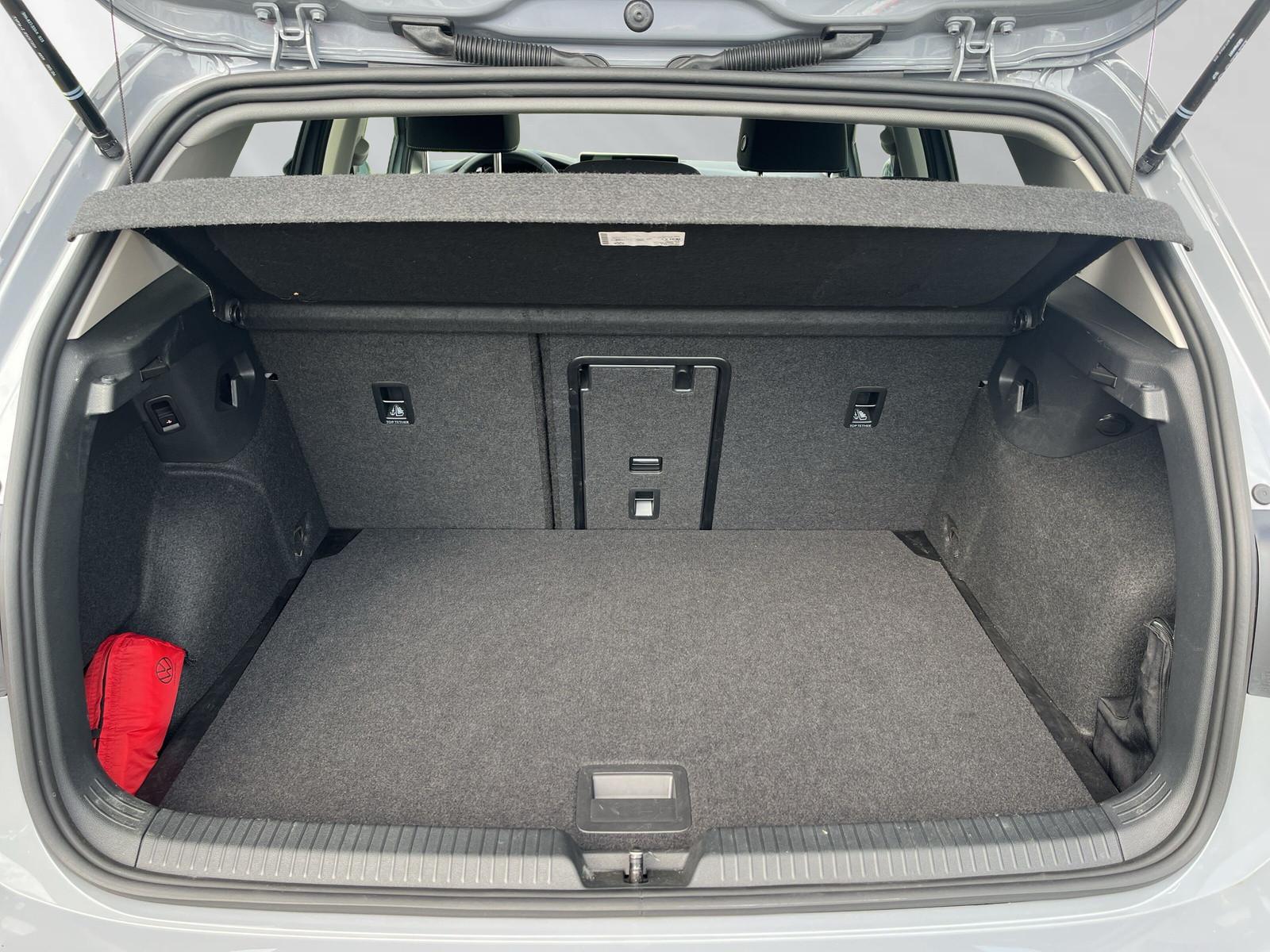 Volkswagen Golf 1.5 TSI Golf VIII Life