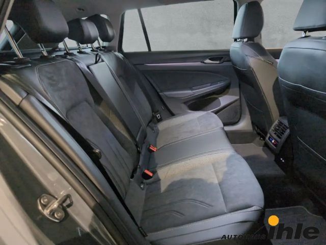 Volkswagen Golf DSG Golf VIII Style Variant