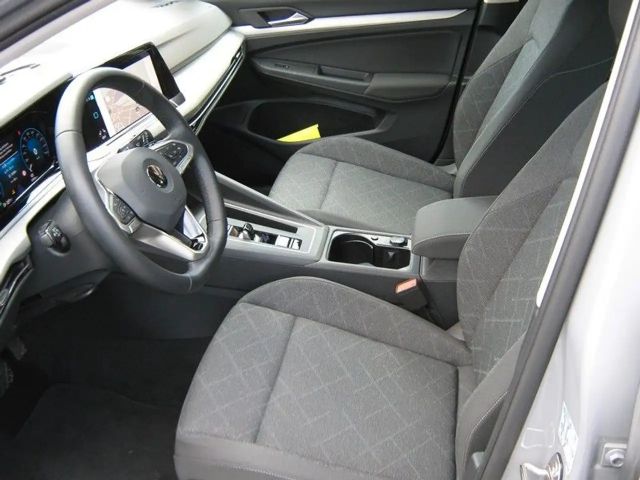 Volkswagen Golf DSG Golf VIII Life Variant