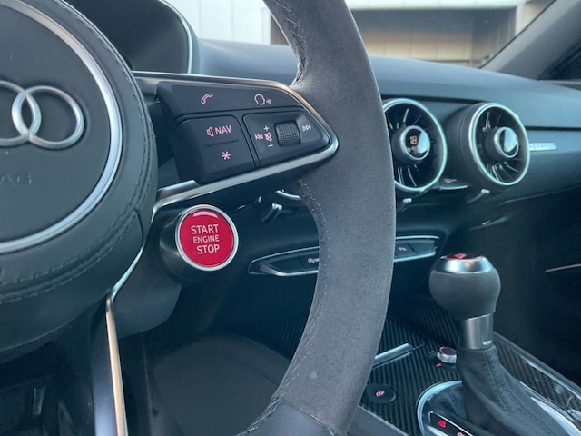 Audi TT RS Coupé Quattro S-Tronic