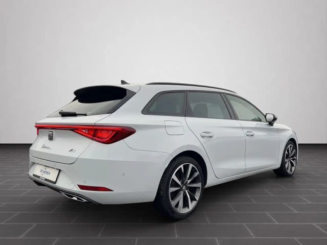 Seat Leon 1.5 eTSI DSG FR-lijn Sportstourer