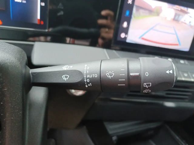 Opel Astra Edition Sports Tourer Turbo