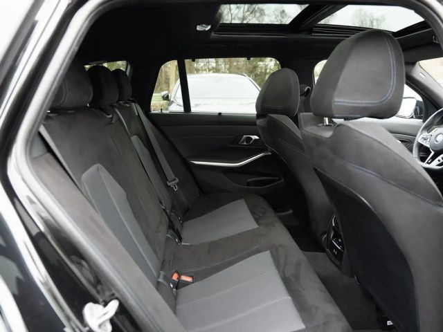 BMW 320 320i M-Sport Touring