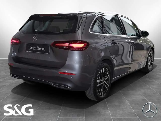 Mercedes-Benz B 180 KAMERA+SPURHALTE+CARPLAY+MBUX+LED+17 ZOLL