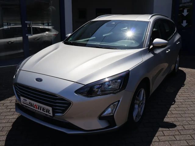 Ford Focus Cool & Connect