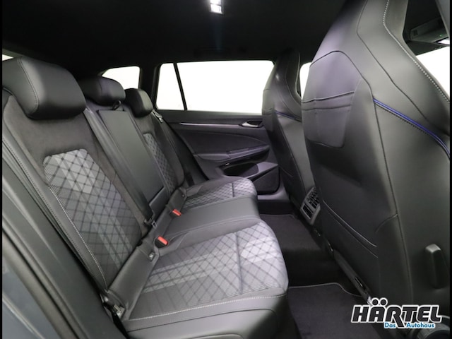 Volkswagen Golf 2.0 TDI DSG R-Line Variant