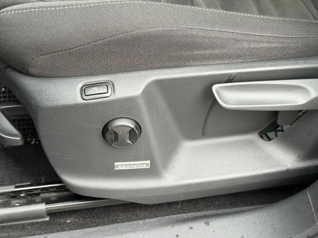 Volkswagen Touran 2.0 TDI Comfortline DSG