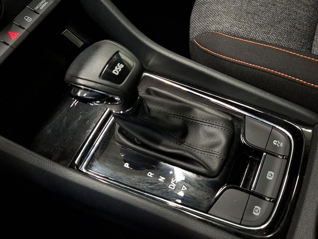 Skoda Karoq 1.5 TSI Clever