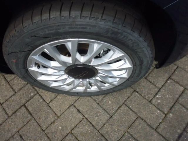 Fiat 500C 1.0 Hybrid/Alufelgen/Klimaanlage/7" Touchscreen