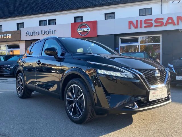 Nissan Qashqai AWD DIG-T Tekna