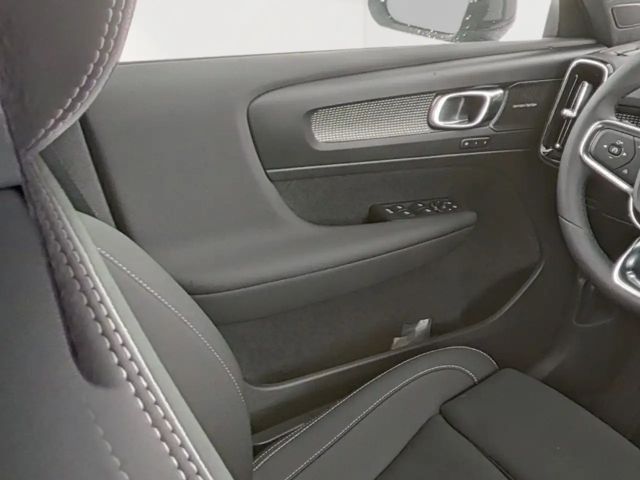 Volvo XC40 Dark Ultra