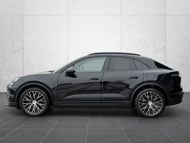 Porsche Macan 4
