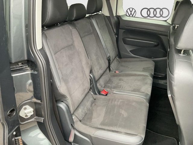 Volkswagen Caddy 1.5 TSI DSG Style