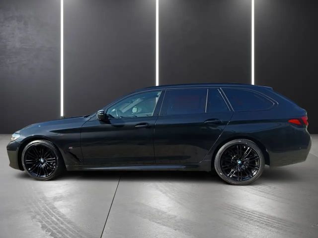 BMW 530 530i M-Sport Touring xDrive