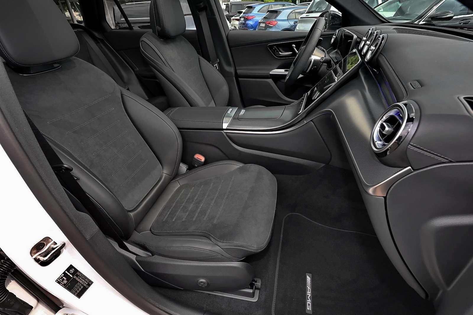 Mercedes-Benz GLC 300 AMG Line GLC 300 d