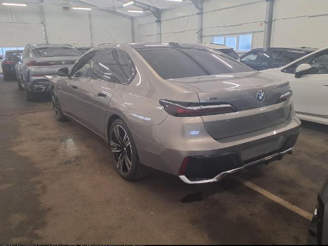 BMW 740 740d M-Sport Sedan xDrive