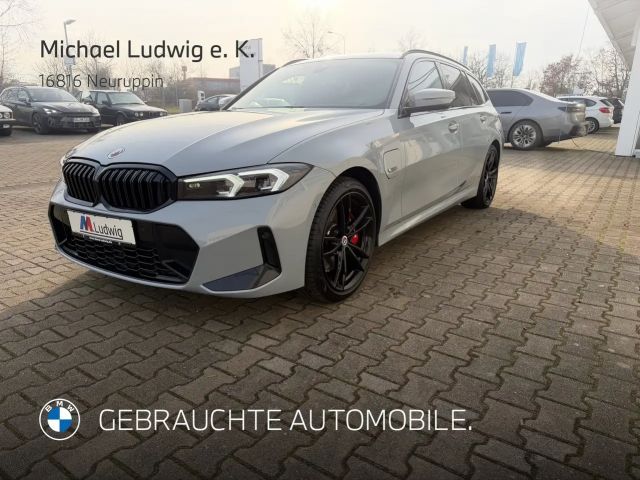 BMW 330 330e M-Sport