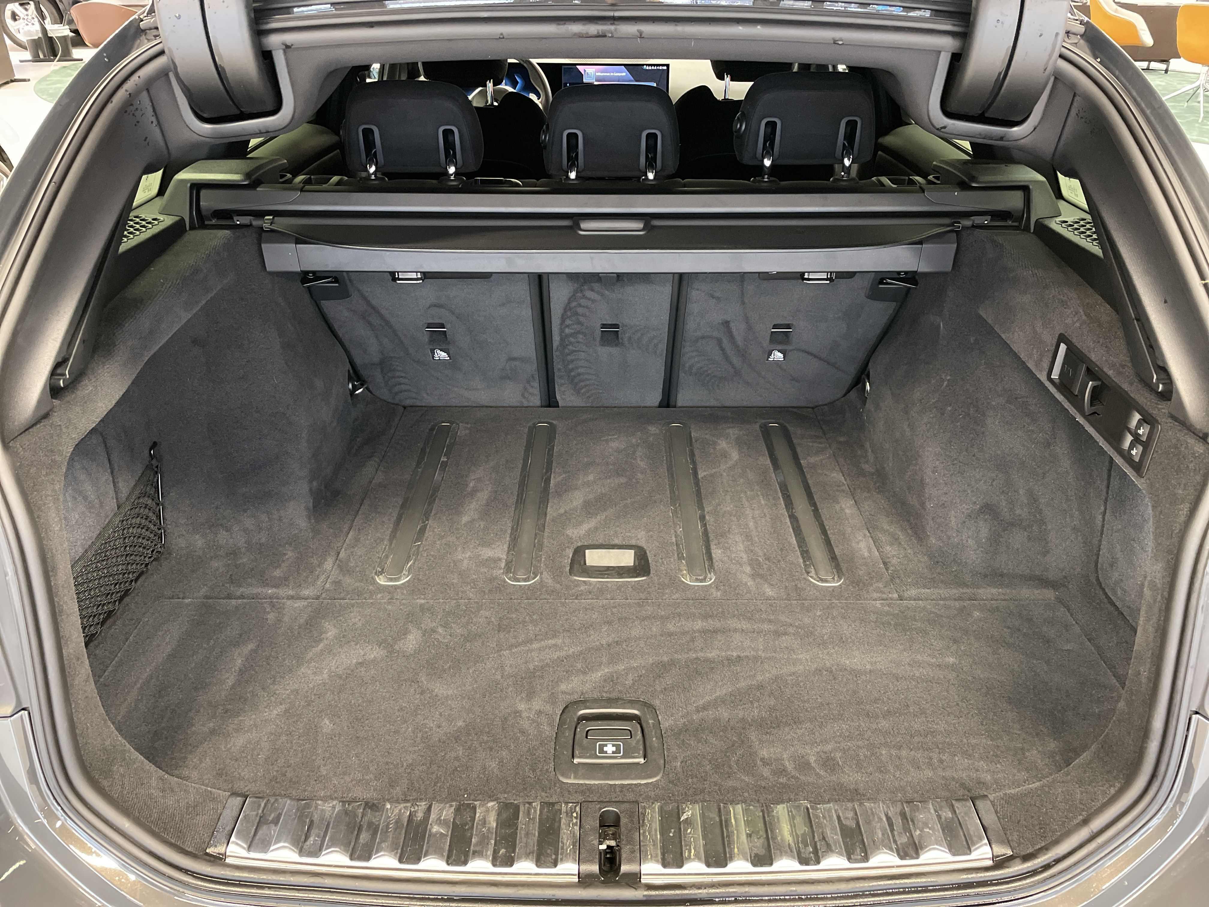 BMW 320 320d Touring xDrive